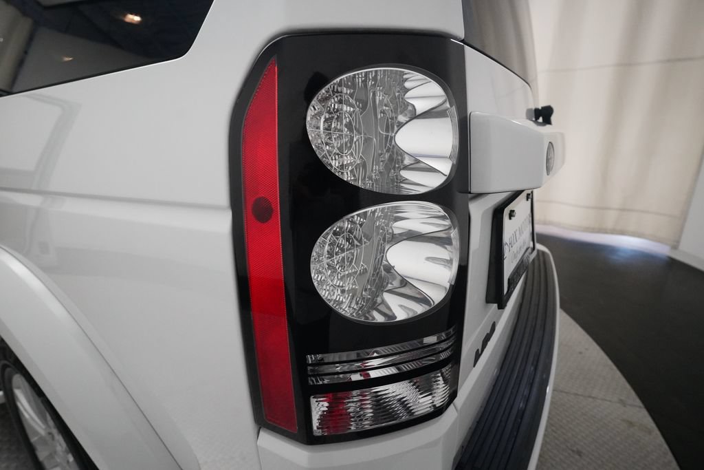 Used 2015 Land Rover LR4 HSE LUX AWD/4WD image 34