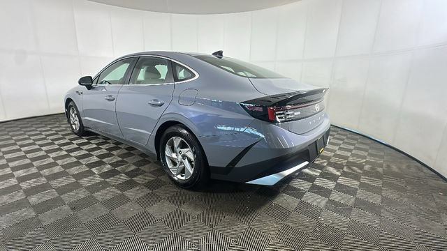 Certified 2026 Hyundai Sonata SE FWD video 4