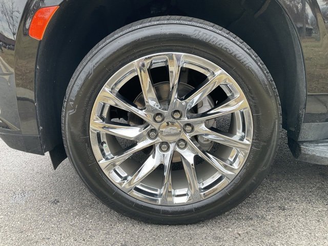 Used 2022 Cadillac Escalade Luxury image 17