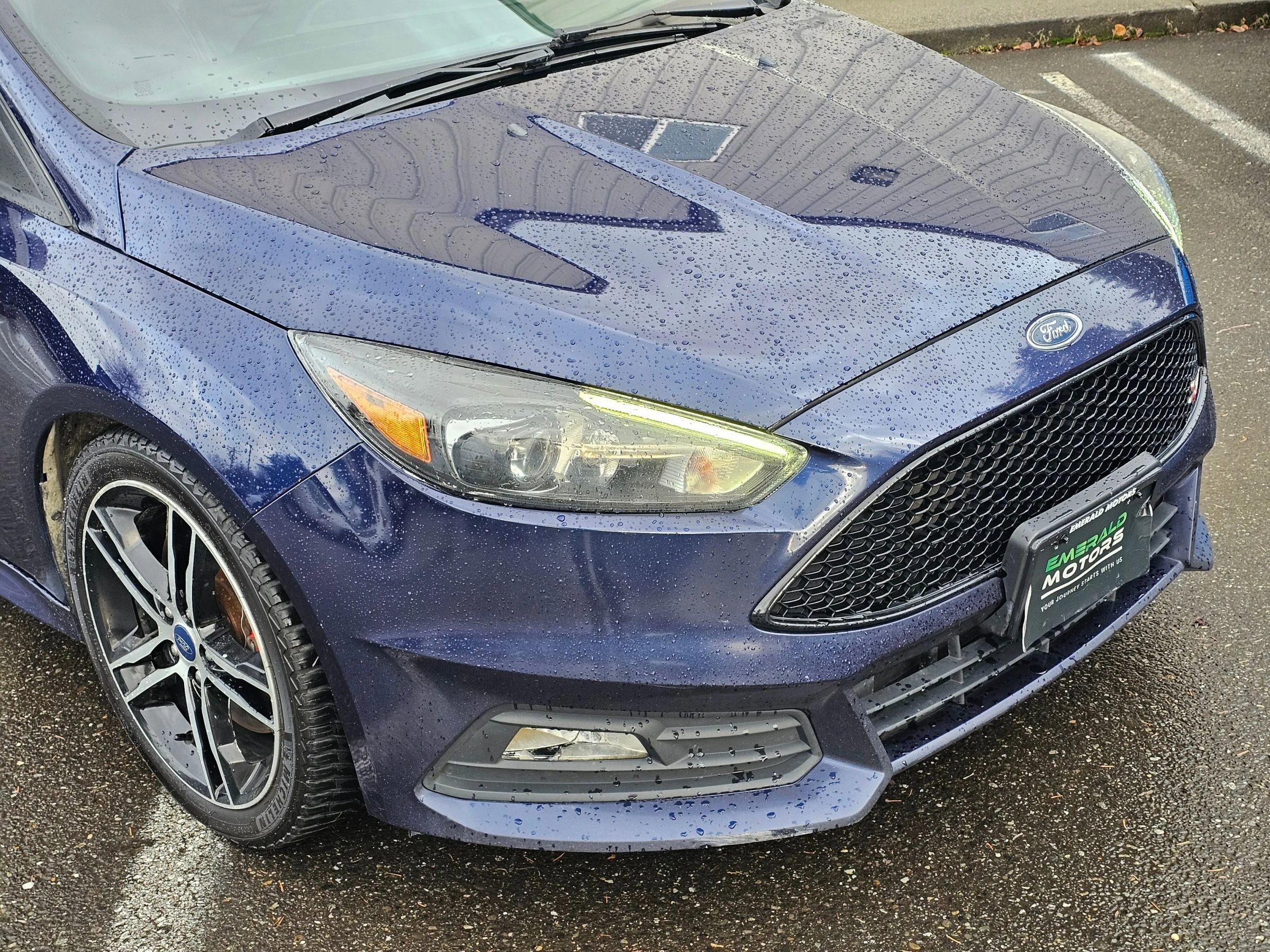 Used 2017 Ford Focus ST image 10