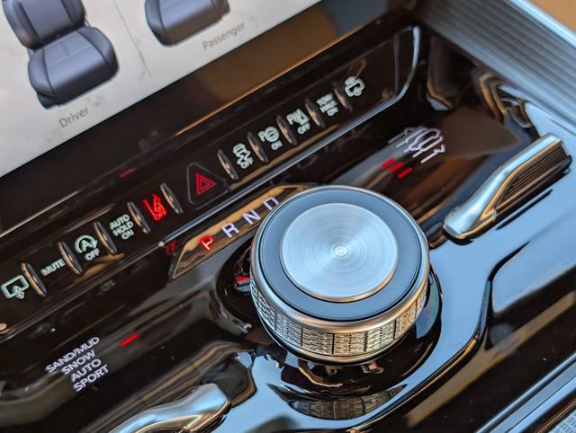New 2026 Jeep Grand Wagoneer L Summit AWD/4WD image 31