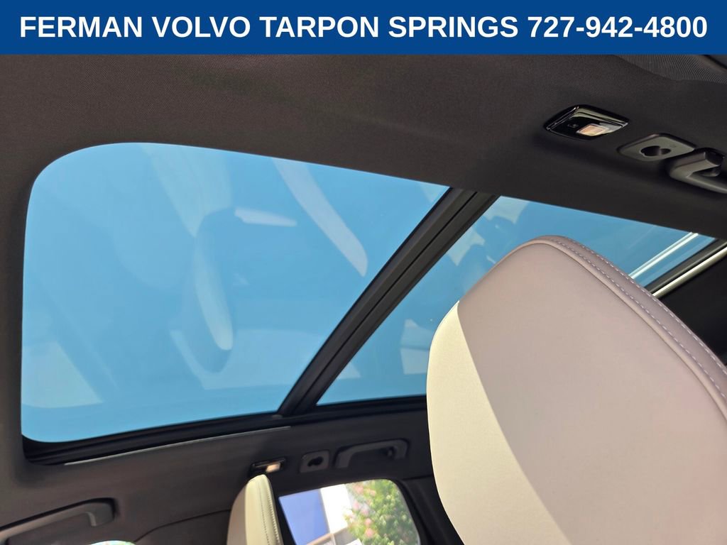 New 2026 Volvo XC60 B5 Plus w/ Protection Package Premier AWD/4WD image 22