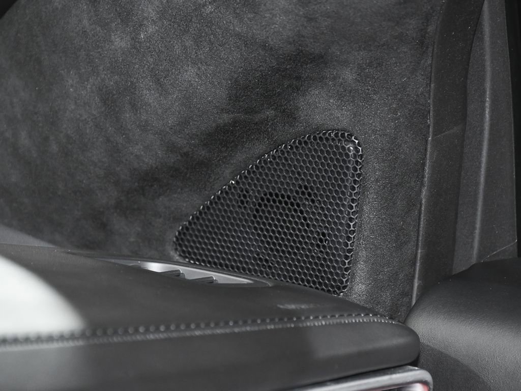 Used 2025 Lotus Emira image 32