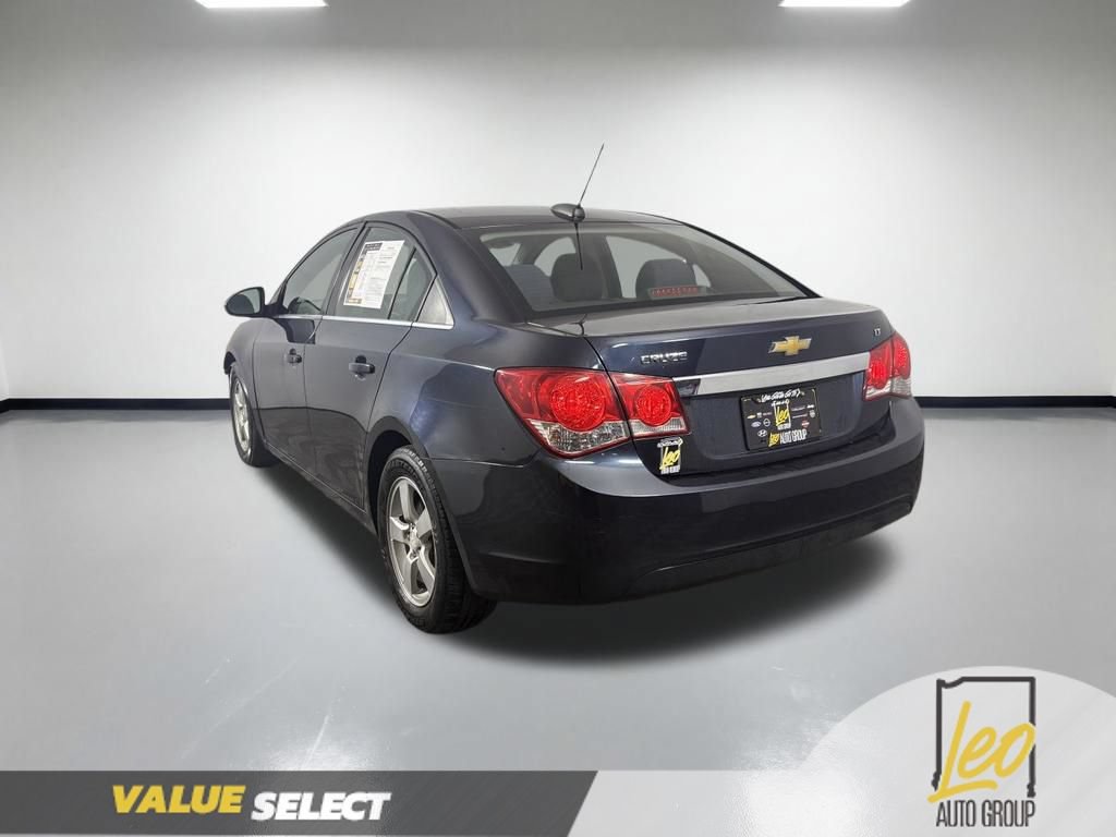 Used 2015 Chevrolet Cruze LT FWD image 4