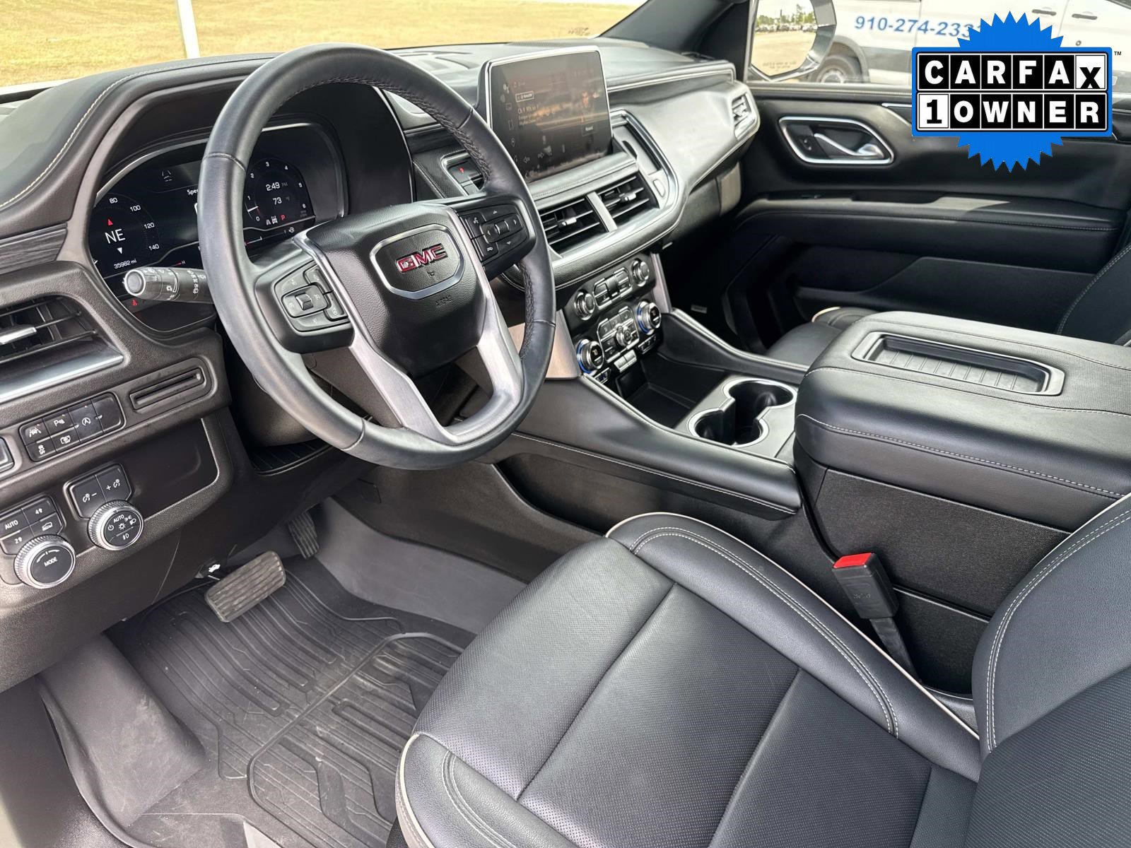 Certified 2024 GMC Yukon XL SLT w/ SLT Luxury Package AWD/4WD image 27
