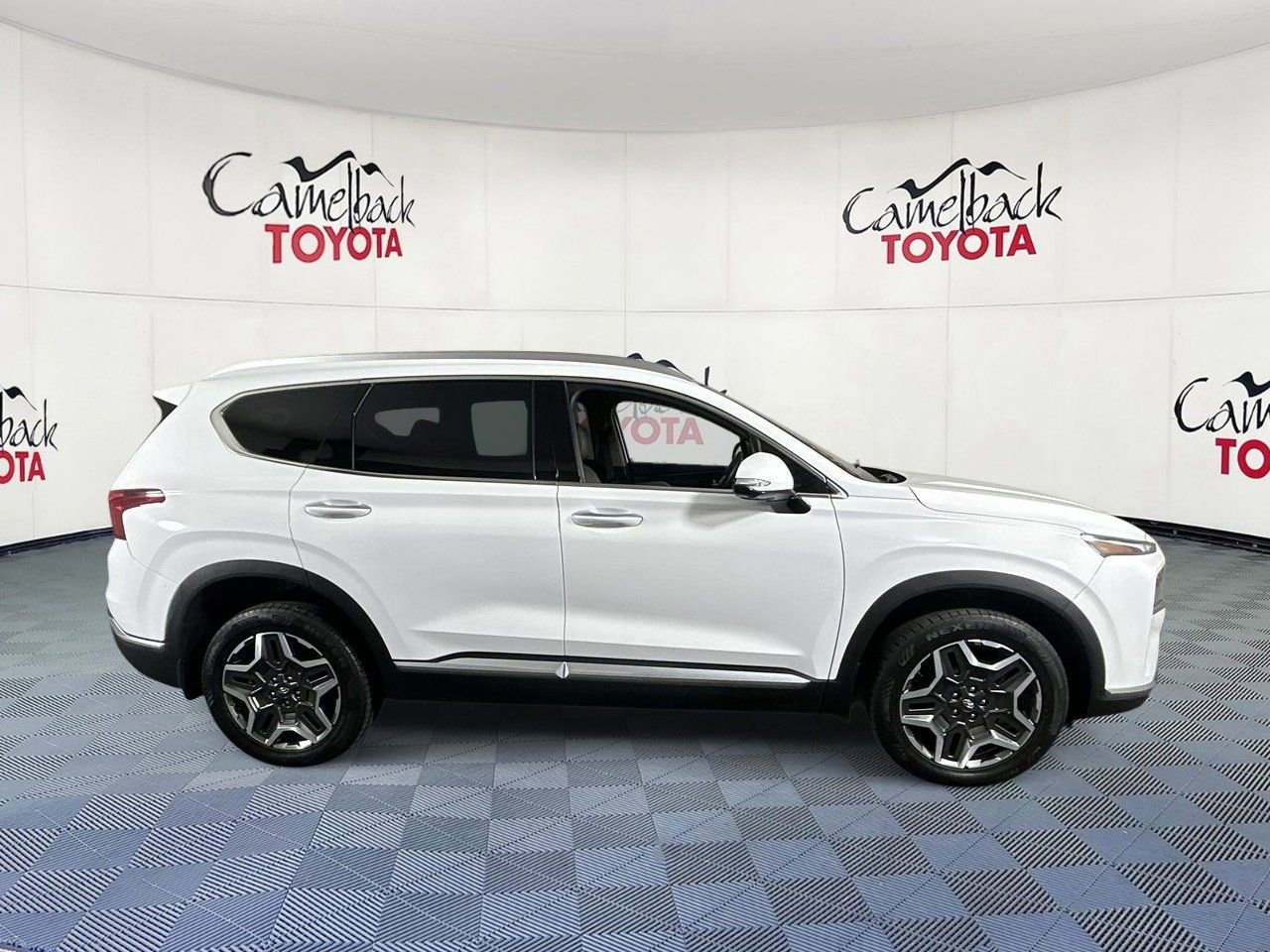 Used 2023 Hyundai Santa Fe SEL Premium AWD/4WD image 8