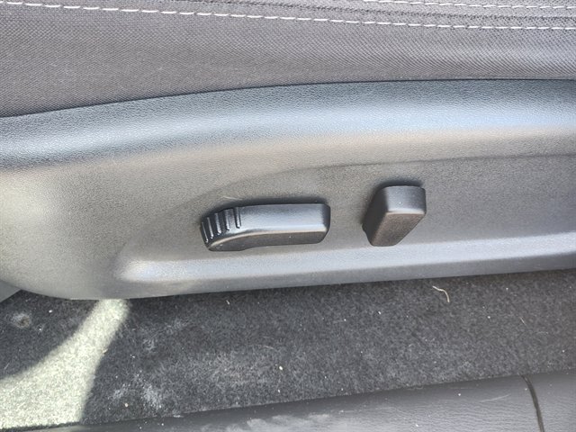 Used 2020 Nissan Pathfinder SV AWD/4WD image 13