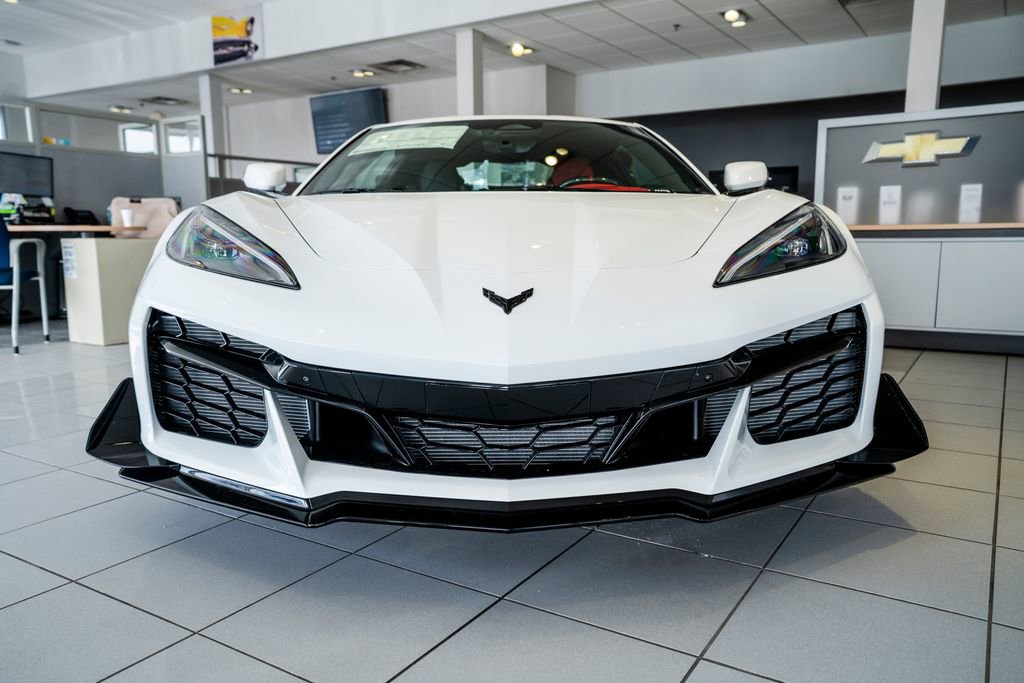 New 2026 Chevrolet Corvette Z06 RWD image 2