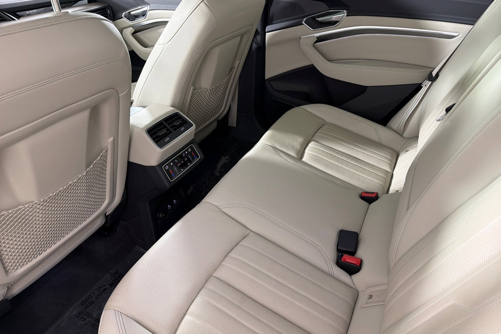 Certified 2023 Audi e-tron Premium Plus AWD/4WD image 11