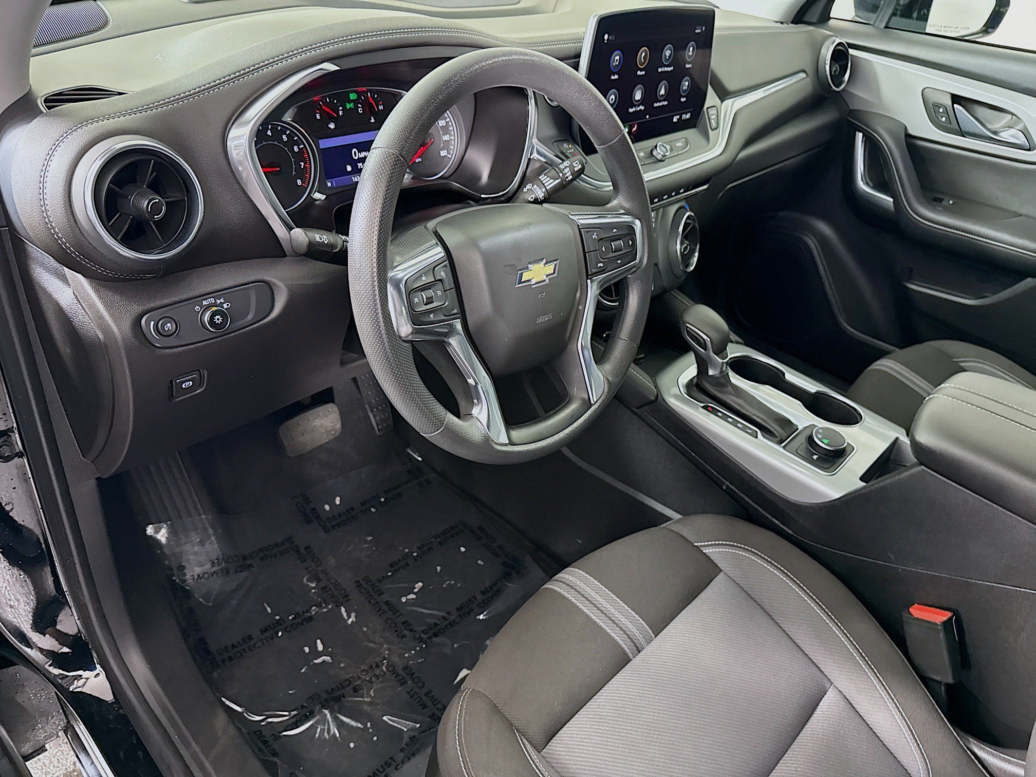 Used 2023 Chevrolet Blazer LT FWD image 23