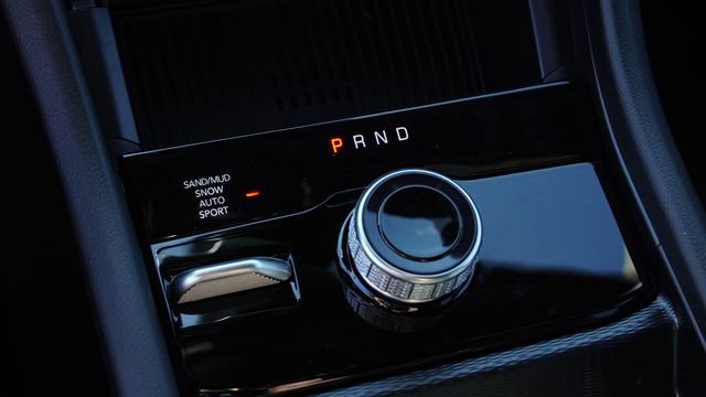 New 2026 Jeep Grand Cherokee Limited AWD/4WD image 25