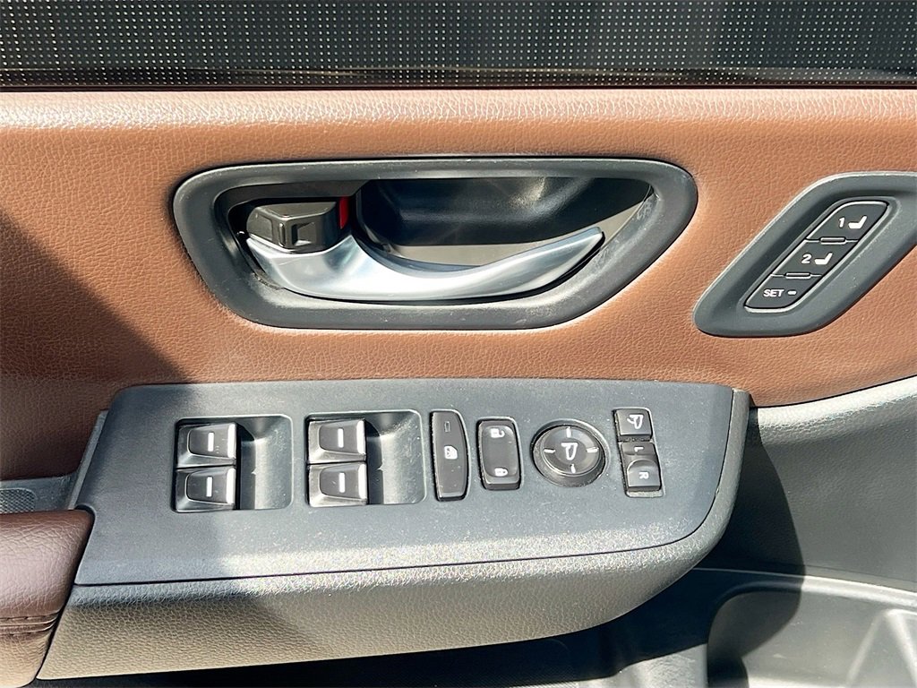 Used 2024 Honda Pilot Elite image 18