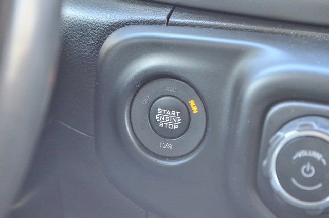 Used 2022 Jeep Wrangler Unlimited Sport image 26