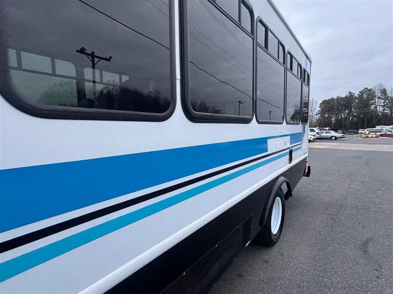 Used 2014 Ford E-450 and Econoline 450 Super Duty w/ Shuttle Bus Prep Package RWD image 13