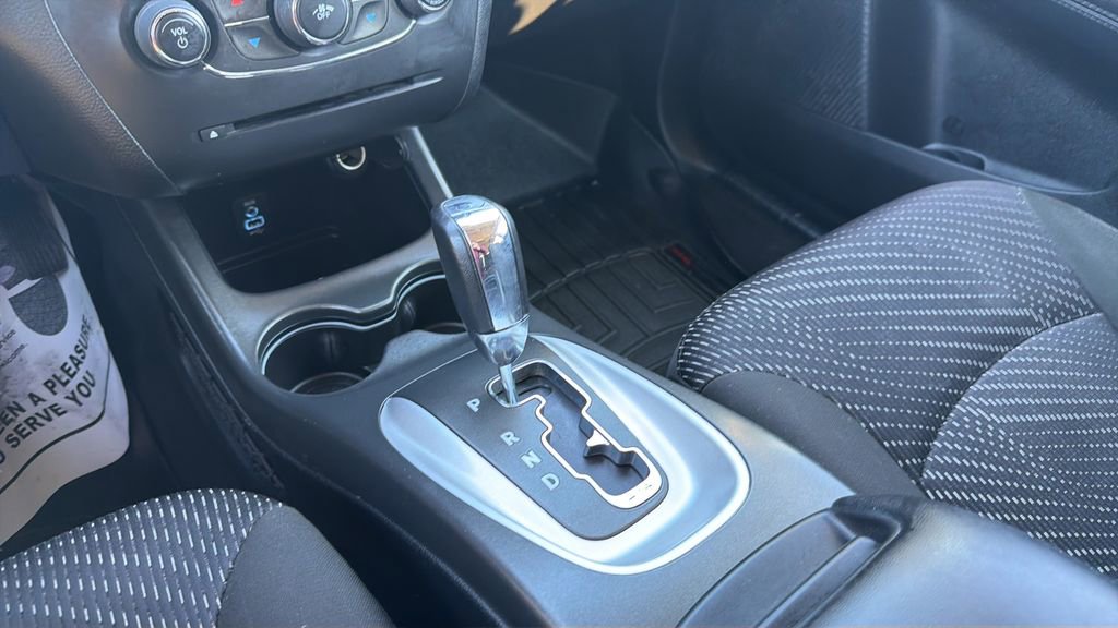 Used 2020 Dodge Journey SE w/ SE Popular Equipment Group image 32