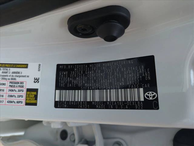 Certified 2025 Toyota Corolla LE FWD image 23
