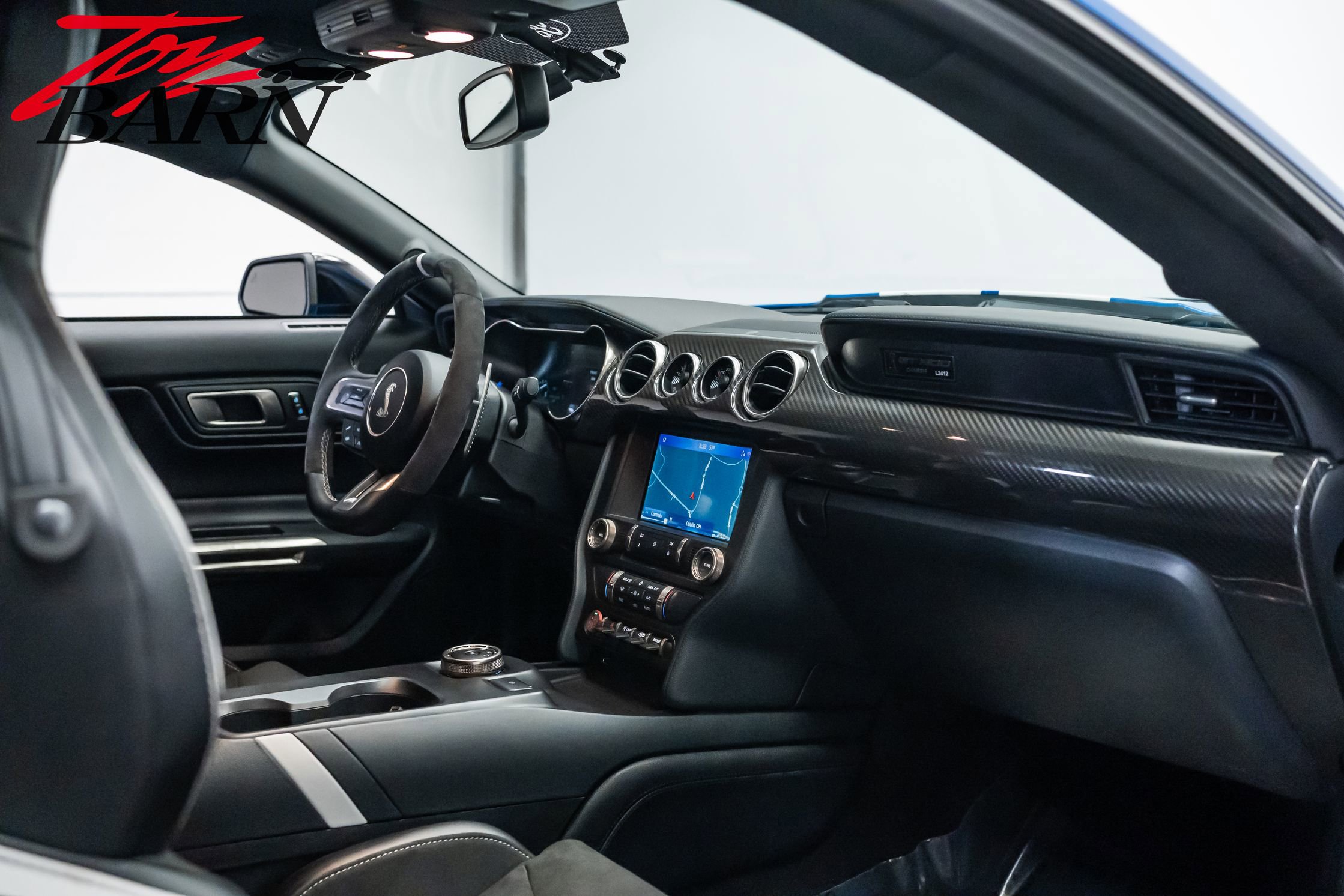 Used 2020 Ford Mustang Shelby GT500 w/ Carbon Fiber Track Pack image 46