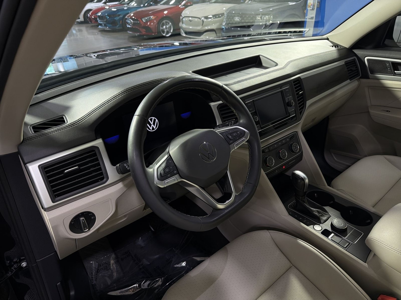 Used 2022 Volkswagen Atlas SE AWD/4WD image 17