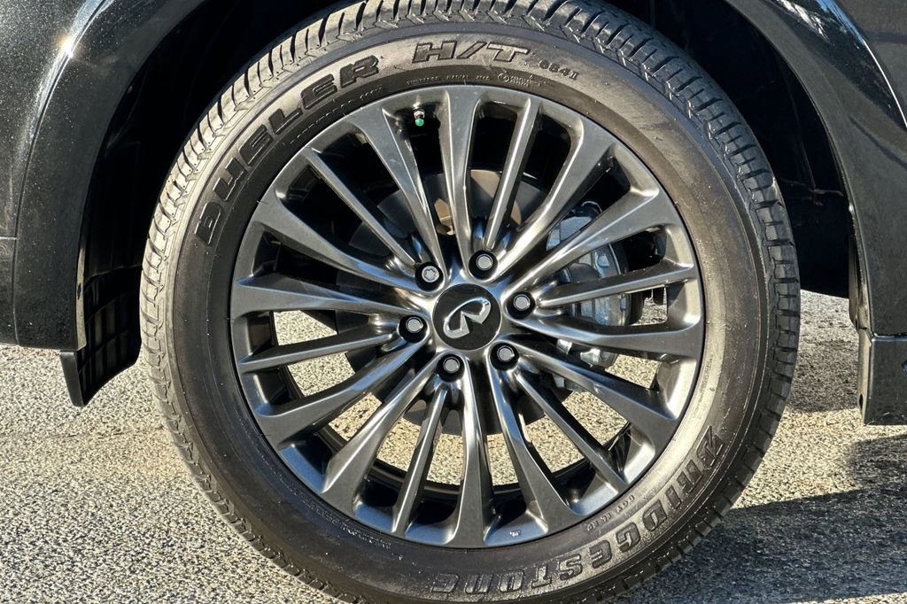 Certified 2024 INFINITI QX80 Premium Select w/ Cargo Package image 27