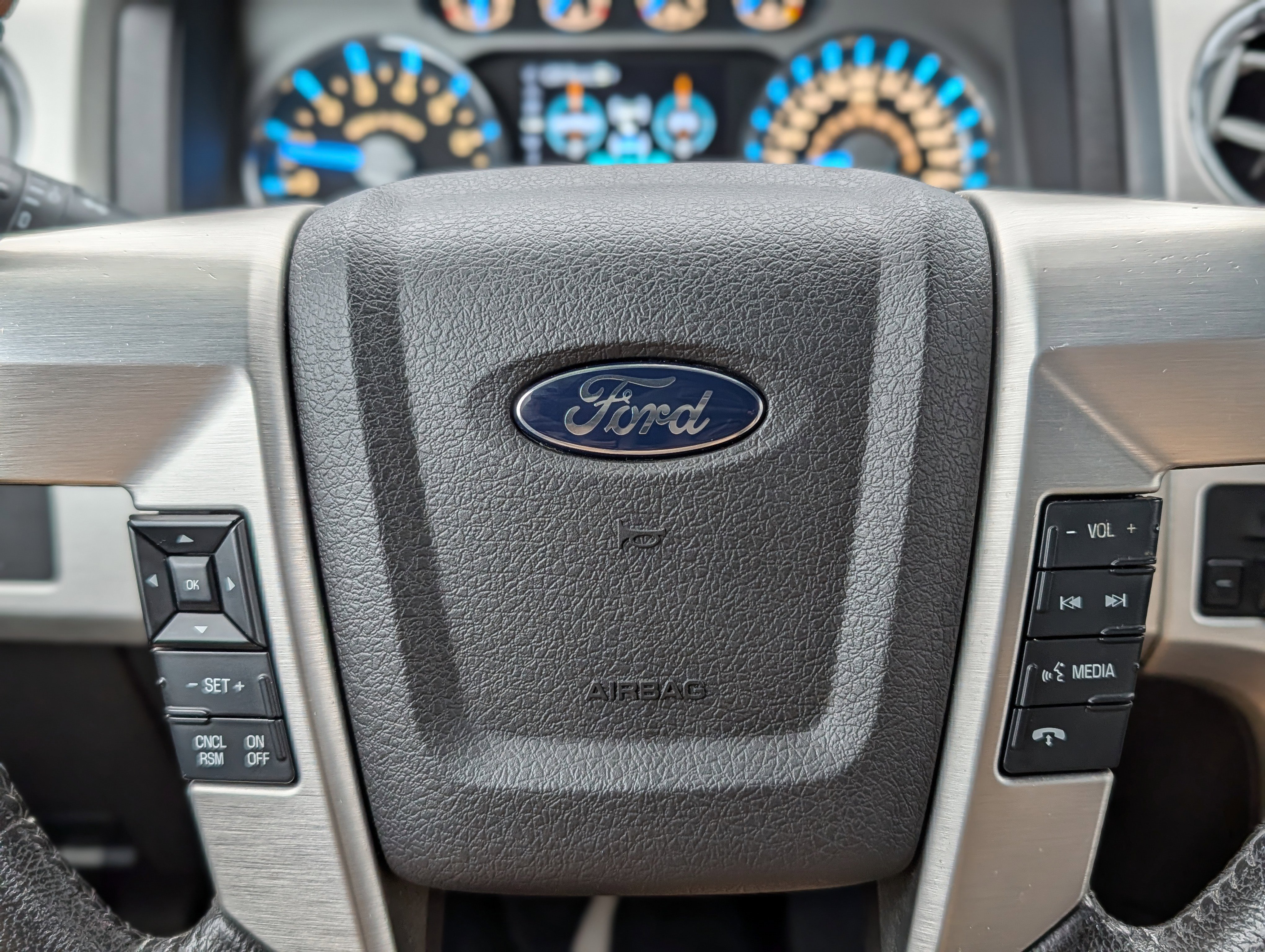 Used 2014 Ford F150 Platinum image 24