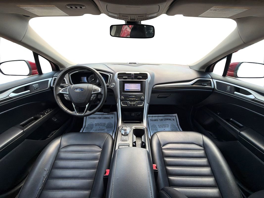 Used 2019 Ford Fusion SEL FWD image 24