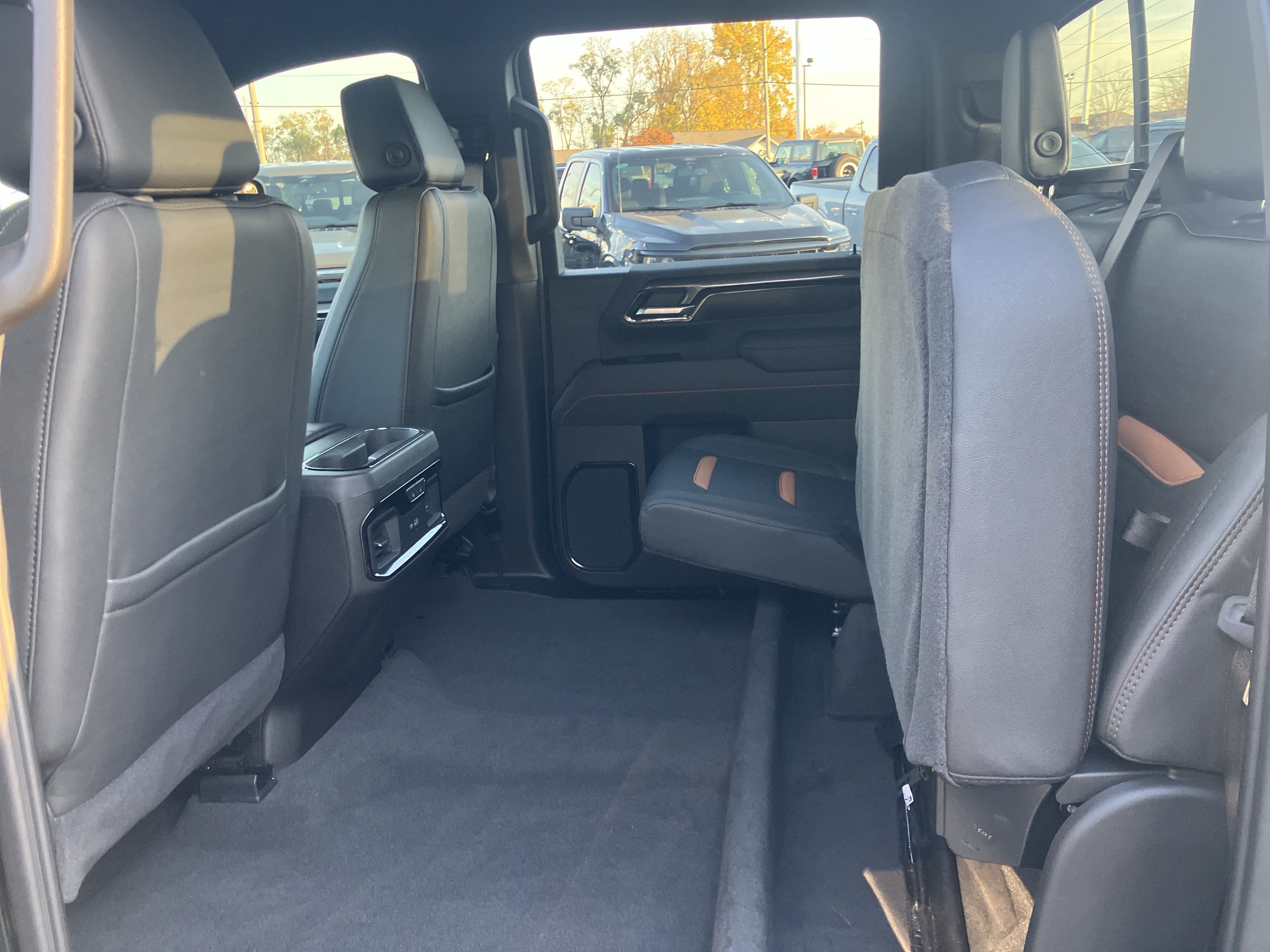 Used 2026 GMC Sierra 2500 AT4 w/ AT4 Preferred Package AWD/4WD image 13