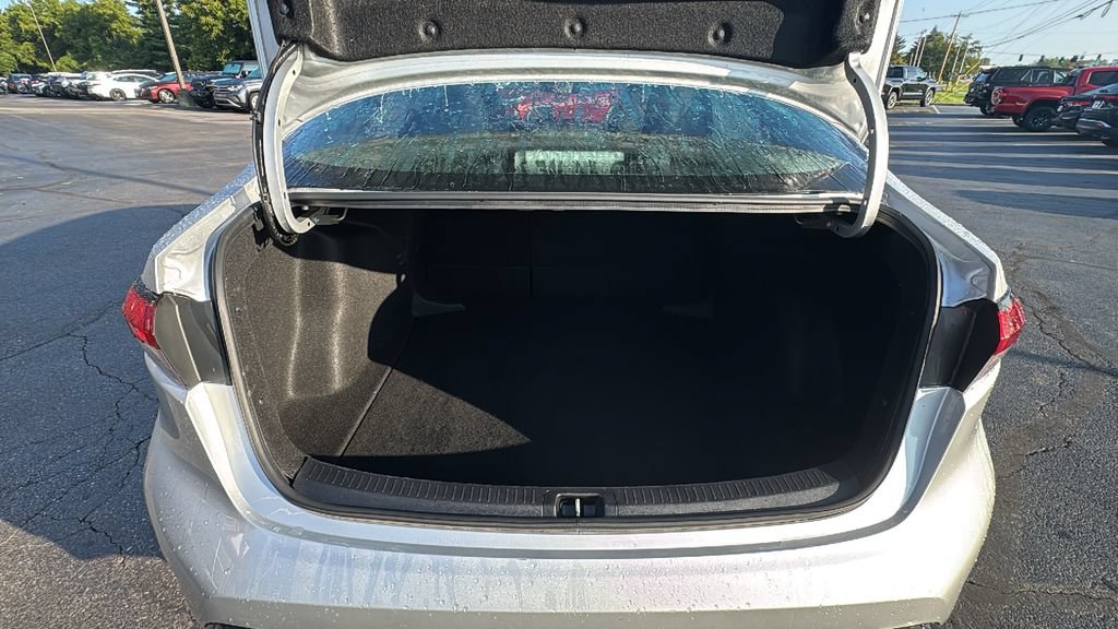 Used 2025 Toyota Corolla SE FWD image 28