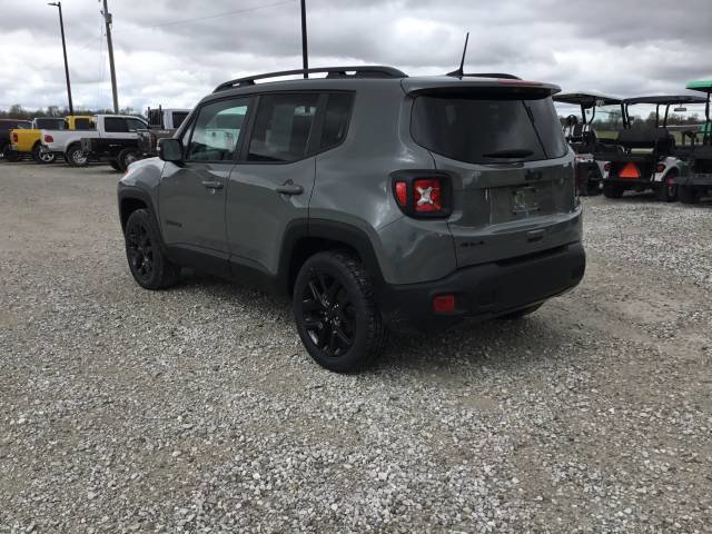 Used 2022 Jeep Renegade Altitude image 6