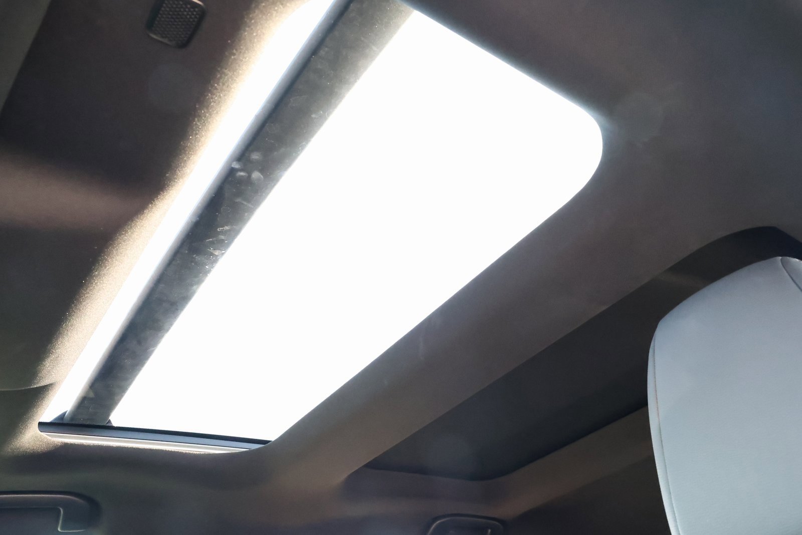 Used 2025 Toyota bZ4X FWD w/ Weather Package image 3