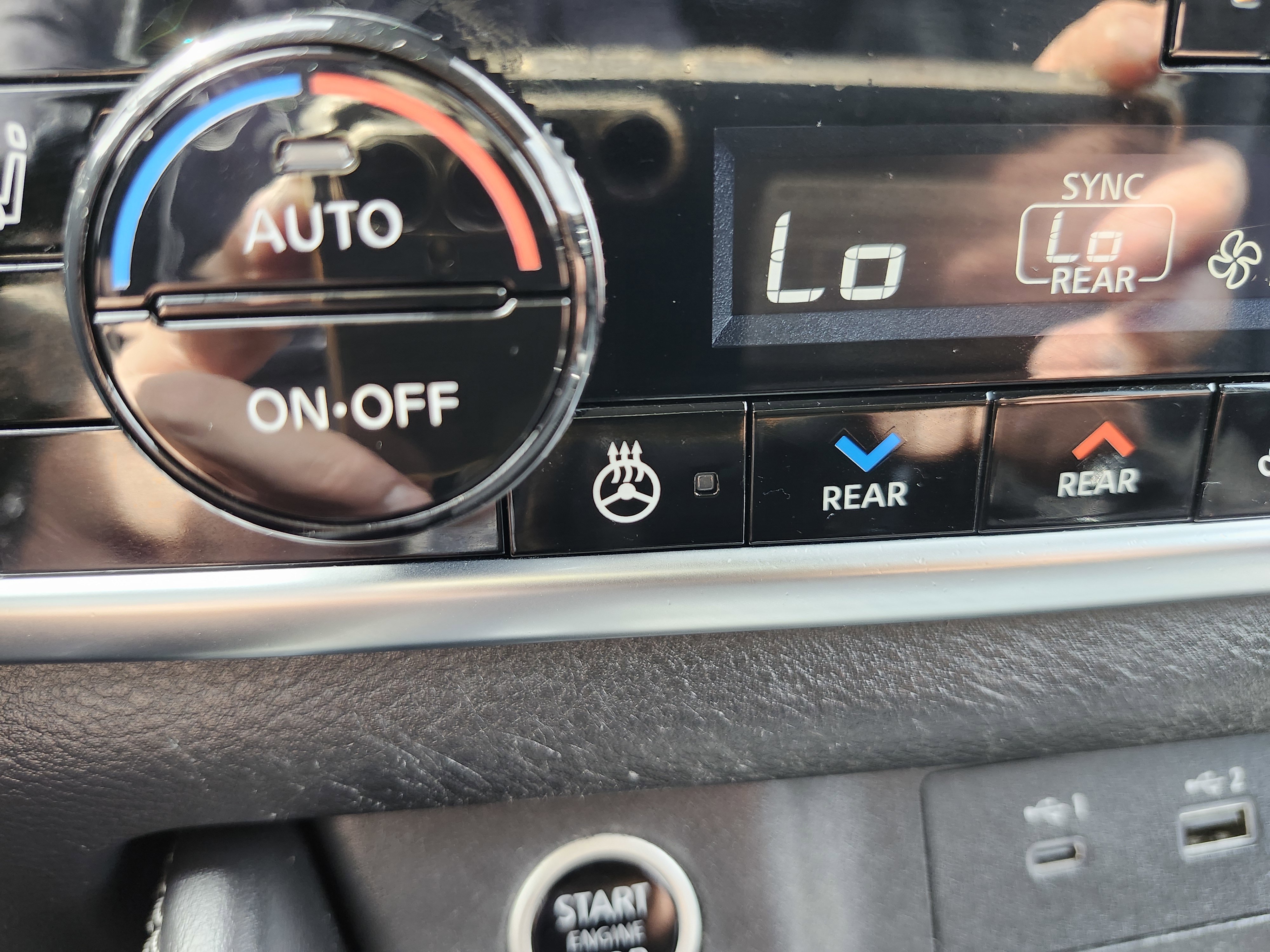 Used 2021 Nissan Rogue SL w/ Premium Package AWD/4WD image 11