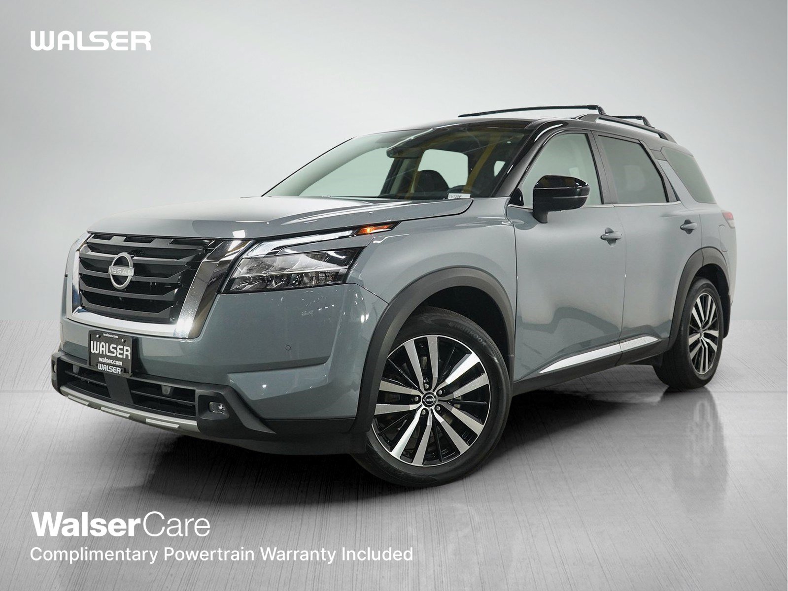 Used 2024 Nissan Pathfinder Platinum AWD/4WD image 1