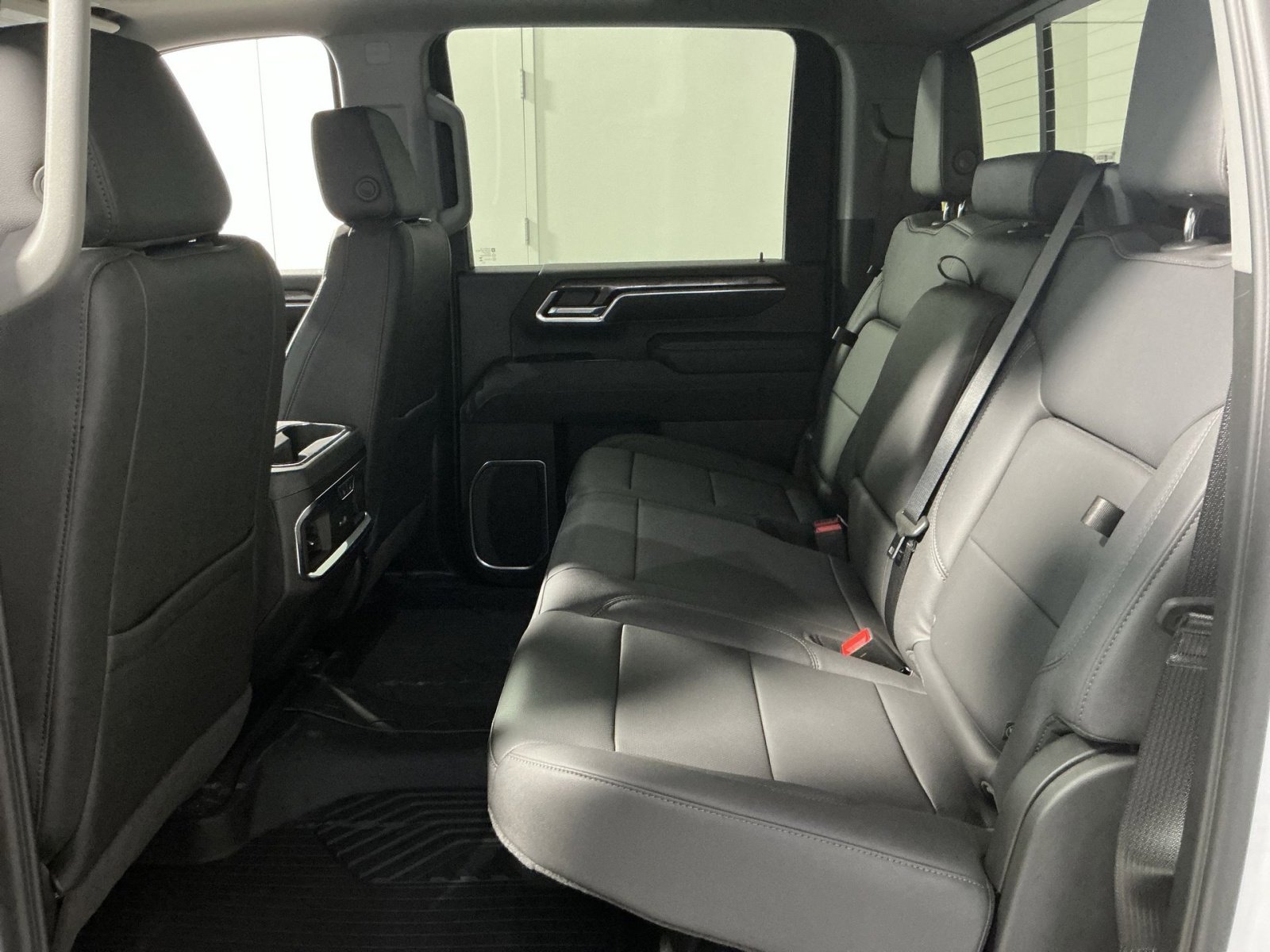 New 2026 Chevrolet Silverado 2500 LTZ w/ LTZ Convenience Package image 31