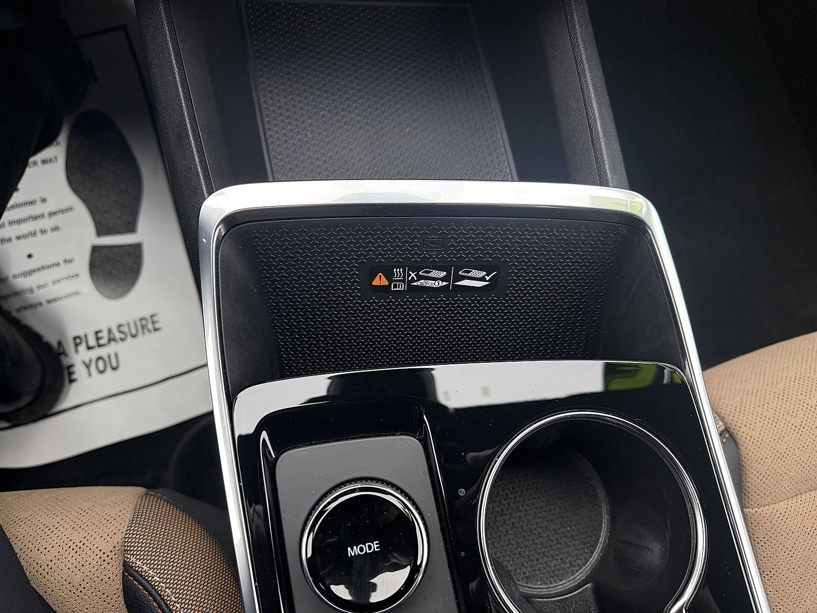 Used 2025 Chevrolet Equinox ACTIV w/ Safety and Technology Package image 23