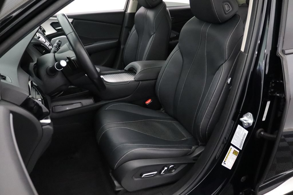 Certified 2023 Acura RDX w/ Technology Package AWD/4WD image 2