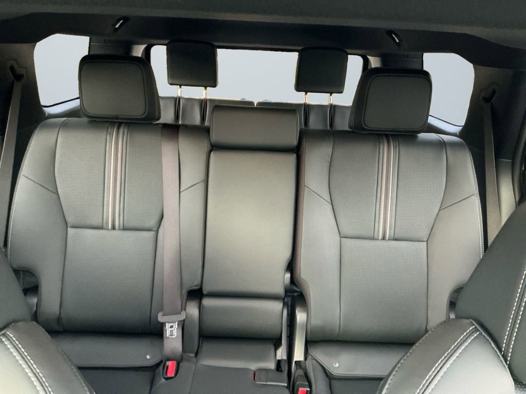 Used 2026 Toyota 4Runner Limited image 14