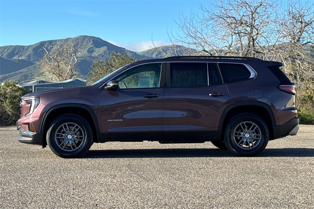 Certified 2025 GMC Acadia Elevation image 7
