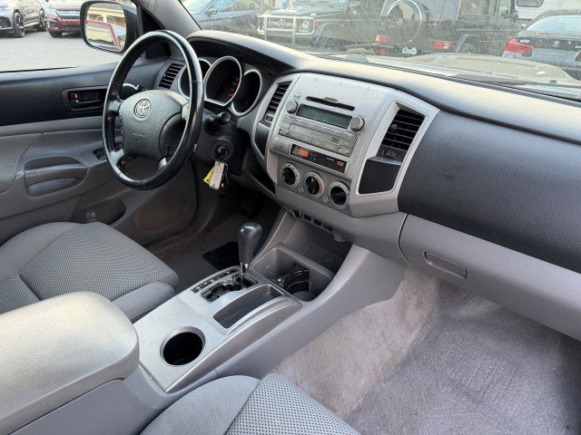 Used 2009 Toyota Tacoma PreRunner RWD image 17