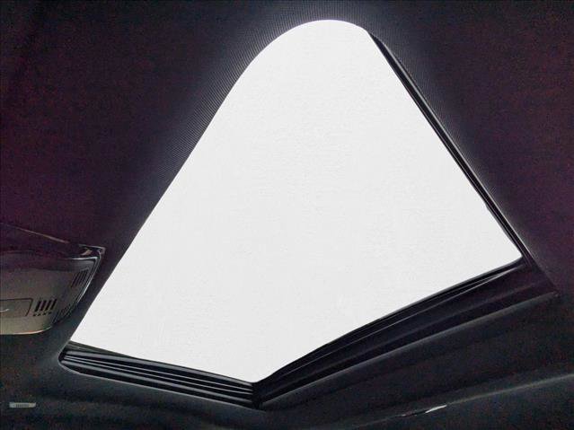 Used 2025 BMW i4 eDrive40 w/ Premium Package image 15