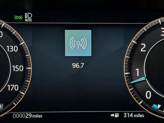 New 2024 Jaguar XF R-Dynamic SE AWD/4WD image 10