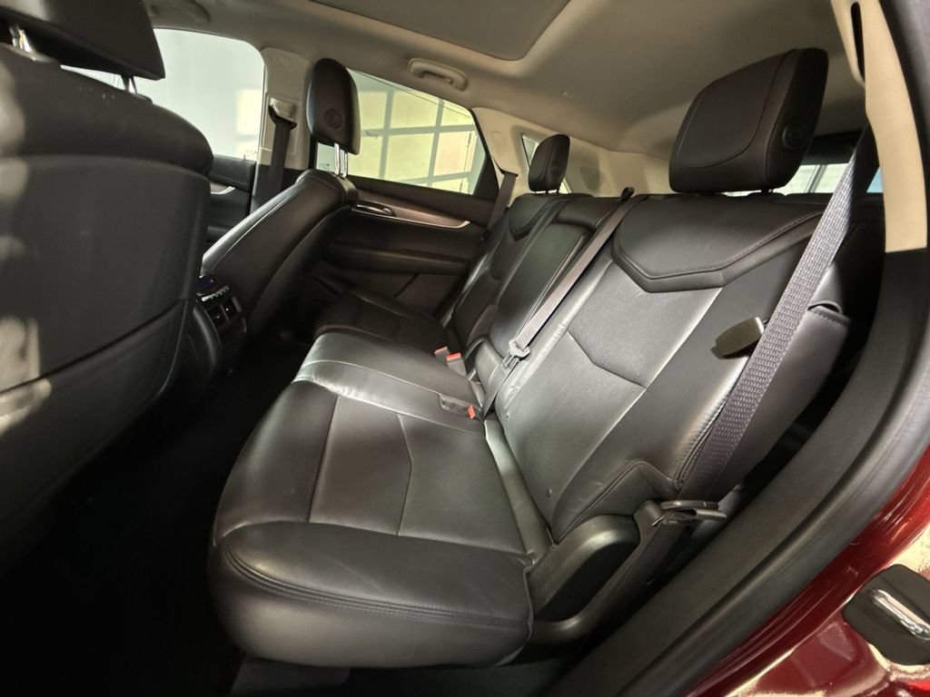 Used 2018 Cadillac XT5 Luxury w/ Driver Awareness Package AWD/4WD image 26