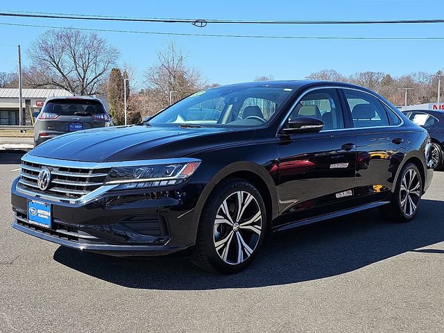 Used 2022 Volkswagen Passat 2.0T SE image 3