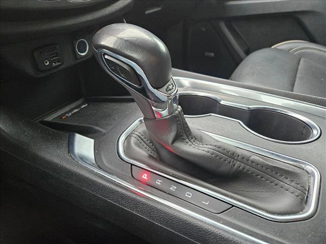 Used 2022 Chevrolet Traverse Premier w/ LPO, Cargo Package image 11