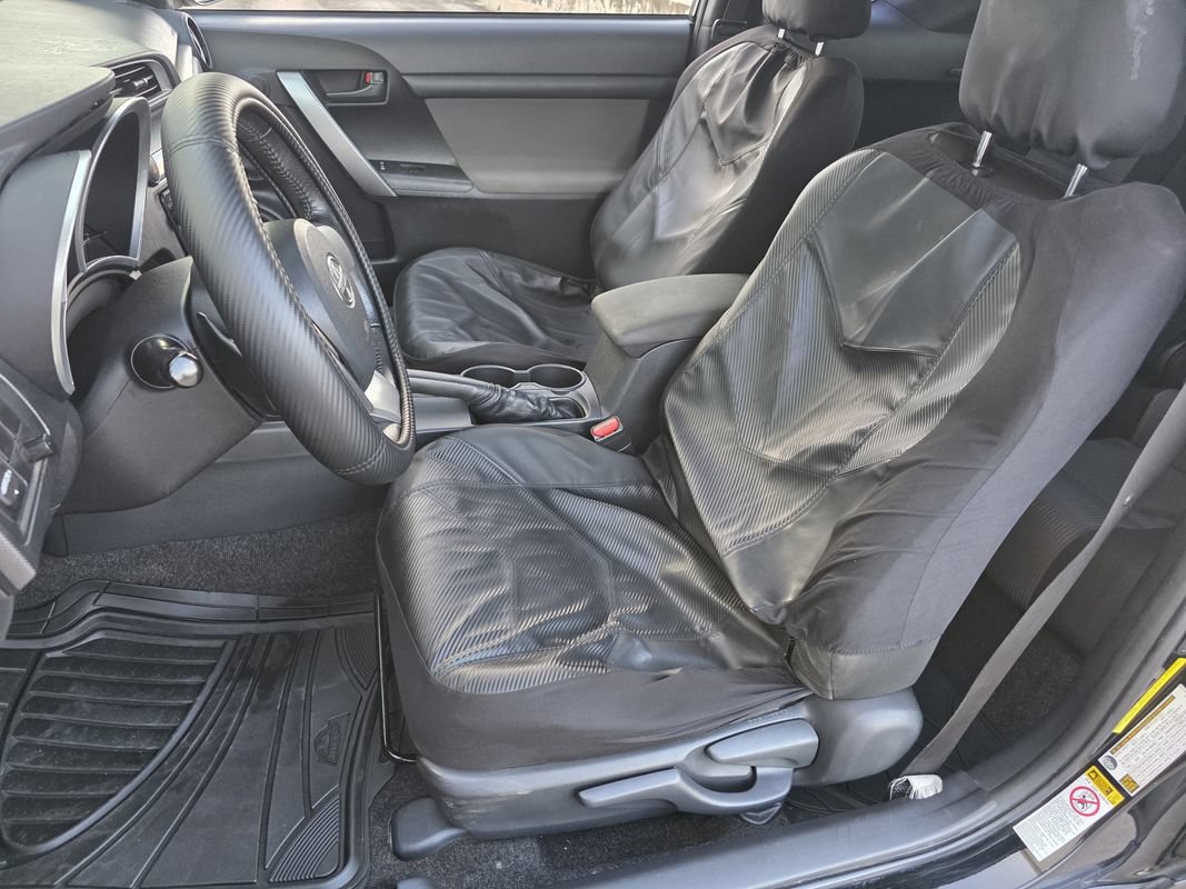 Used 2015 Scion tC FWD image 10