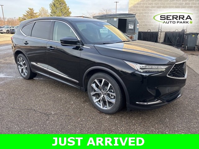 Used 2023 Acura MDX SH-AWD w/ Technology Package image 2