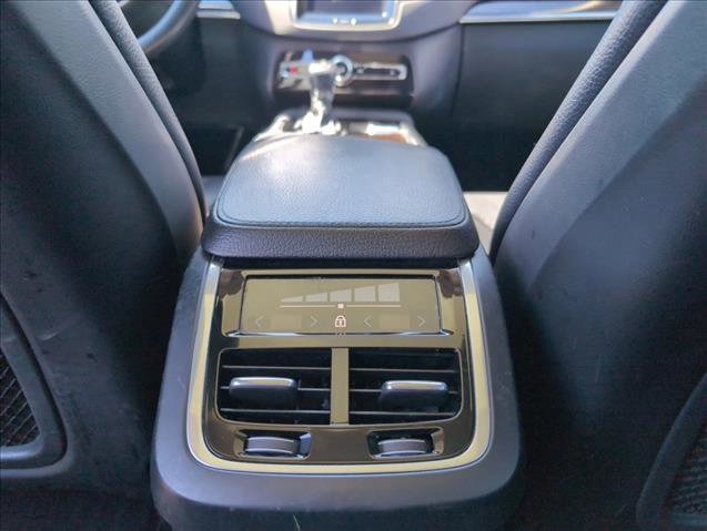 Used 2019 Volvo XC90 T6 Momentum w/ Advanced Package image 20