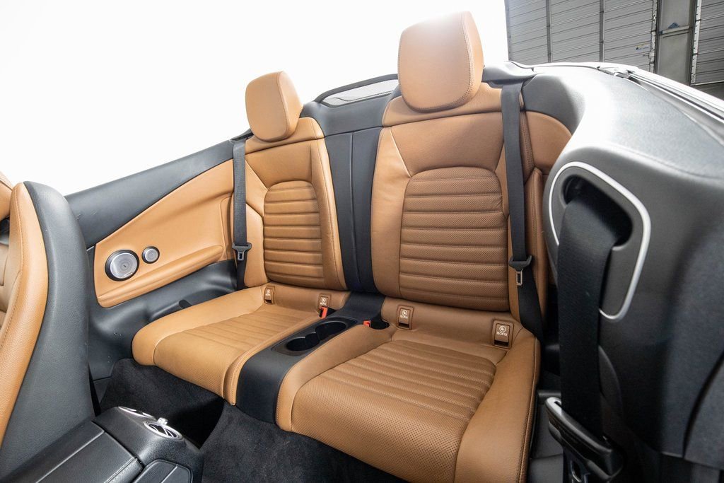 Used 2021 Mercedes-Benz C 300 C 300 image 12