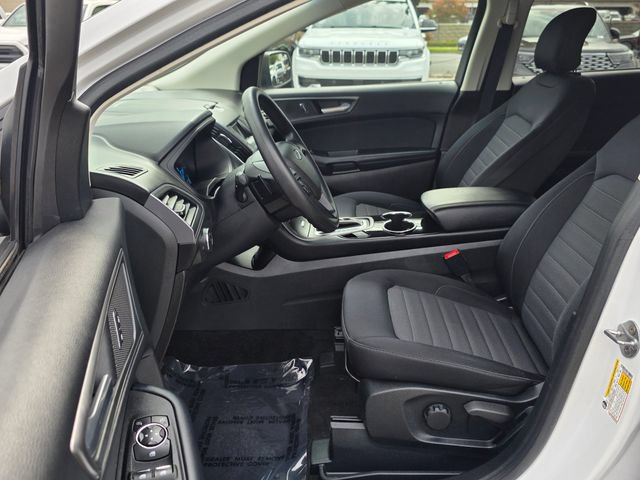 Used 2018 Ford Edge SE AWD/4WD image 12