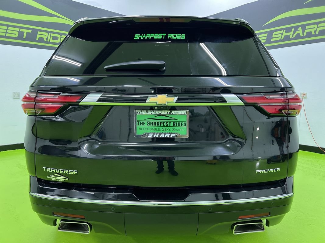 Used 2023 Chevrolet Traverse Premier w/ LPO, 'HIT The Road' Package FWD image 8