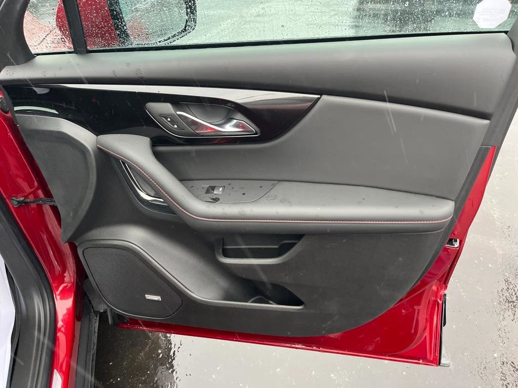 Used 2024 Chevrolet Blazer RS w/ Driver Confidence II Package image 29