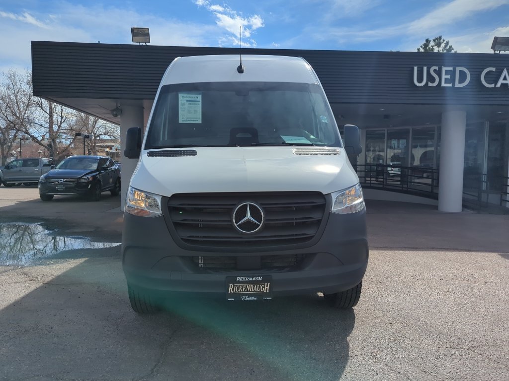 Used 2025 Mercedes-Benz Sprinter 2500 image 2